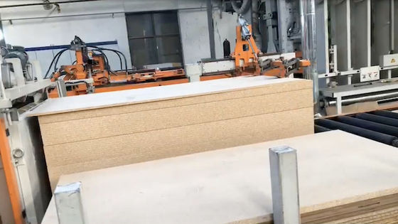 satın al 4X9 Yapay Tahta Kısa Dönemli Baskı Çubuk Yapma Makinesi Sıcak Baskı online manufacture