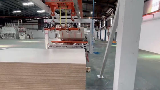 satın al Yarım Otomatik Kısa Dönemli Sıcak Baskı Makinesi Plywood Sıcak Baskı Makinesi 4X8 online manufacture